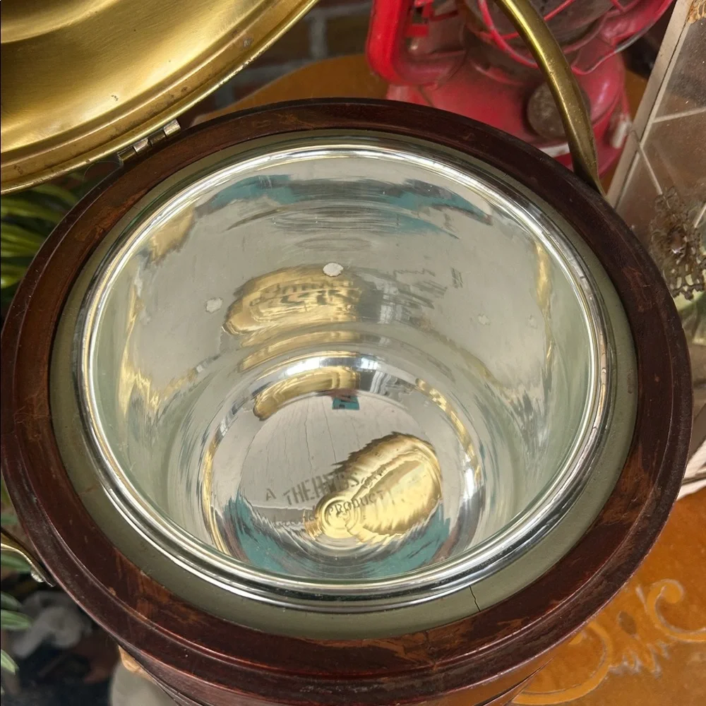 ANTIQUE WOOD & BRASS ICE BUCKET